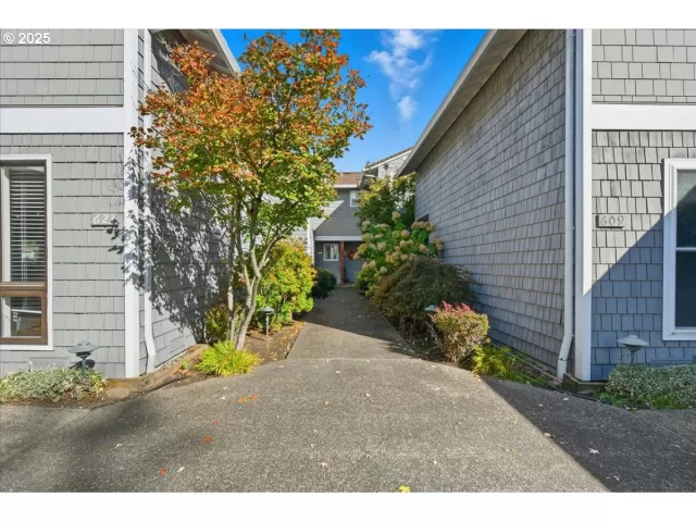 MLS: 564248341 Condo For Sale