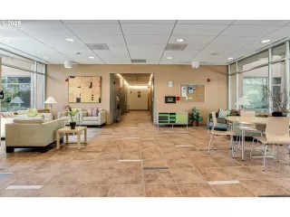 Photo #3: 564545494 Listing