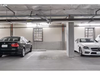 Photo #2: 564672776 Listing