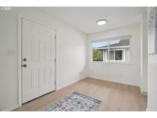 Photo #5: 564676316 Listing