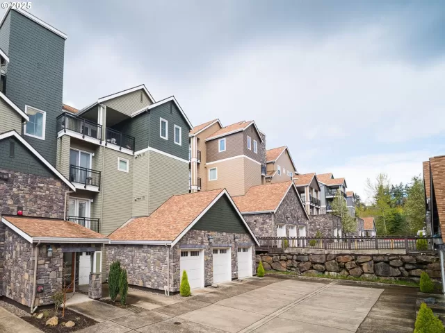 MLS: 565033388 Condo For Sale