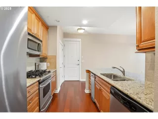 Photo #6: 565033388 Listing 