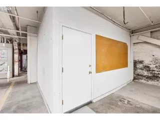 Photo #5: 565068370 Listing 