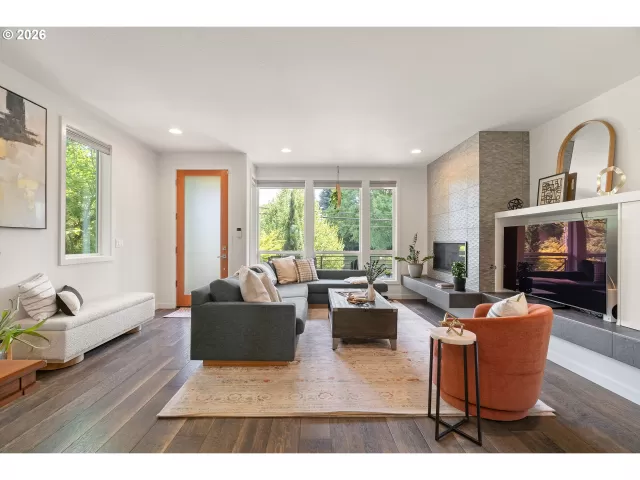 MLS: 565493303 Condo For Sale