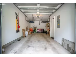 Photo #2: 565493303 Listing 