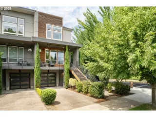 Photo #4: 565493303 Listing 