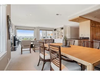 Photo #2: 565570312 Listing