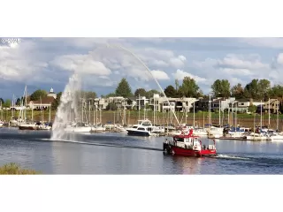 Photo #4: 566245912 Listing