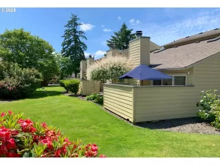 Photo #2: 566398391 Listing