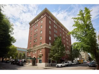 Click for more information on MLS # 566451753 : 1005 SW PARK AVE 703 More Details about MLS # 566451753 : 1005 SW PARK AVE 703