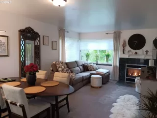 Photo #6: 566688082 Listing 