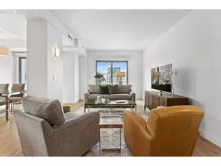 Photo #6: 566861545 Listing 