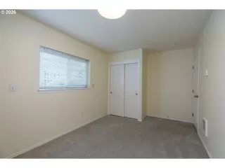 Photo #4: 566881940 Listing 