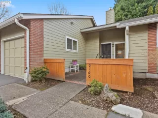 Photo #2: 567101558 Listing 