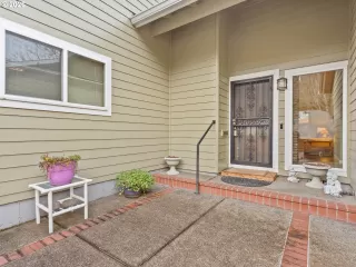 Photo #4: 567101558 Listing 