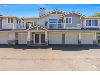 Photo #1: 567570673 Listing