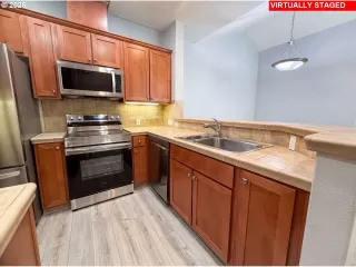 Photo #1: 567687710 Listing