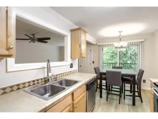 Photo #2: 567764675 Listing