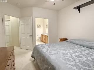 Photo #2: 568896433 Listing