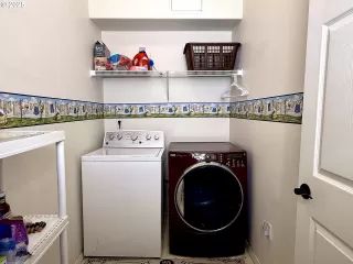 Photo #3: 568896433 Listing