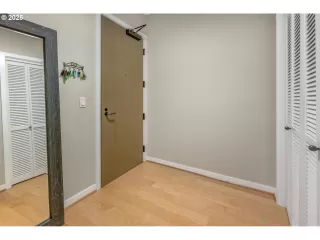 Photo #1: 569215179 Listing 