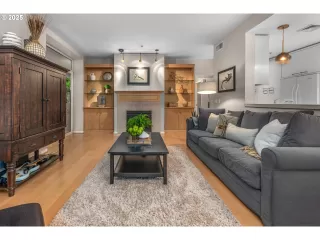 Photo #3: 569215179 Listing 