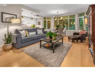 Photo #4: 569215179 Listing 