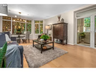 Photo #6: 569215179 Listing 