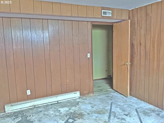 MLS: 569765211 Condo For Sale