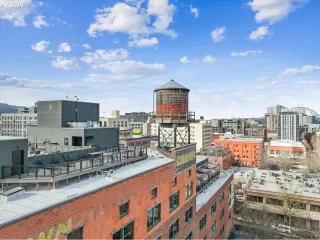 Photo #3: 570326787 Listing 