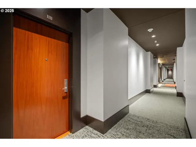 MLS: 570418937 Condo For Sale