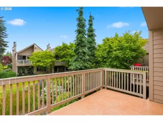 Photo #6: 570899776 Listing 