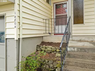 Photo #1: 571182633 Listing