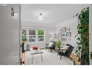 Photo #6: 571734668 Listing