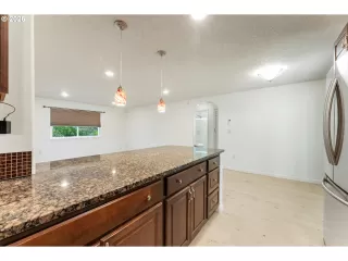 Photo #2: 572483507 Listing 