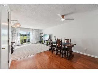 Photo #1: 573318751 Listing 