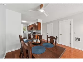 Photo #3: 573318751 Listing 
