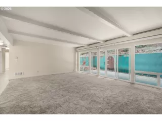 Photo #3: 573480523 Listing 