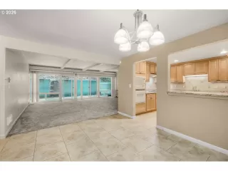 Photo #6: 573480523 Listing 