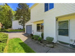 Photo #2: 573495791 Listing 