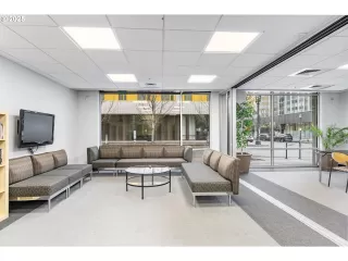 Photo #2: 575079952 Listing 