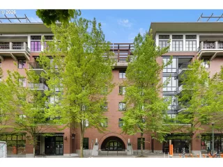 Photo #4: 575087300 Listing 