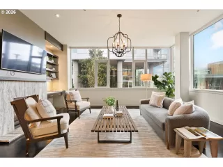 Photo #2: 576493727 Listing 