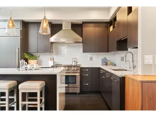 Photo #6: 576493727 Listing 