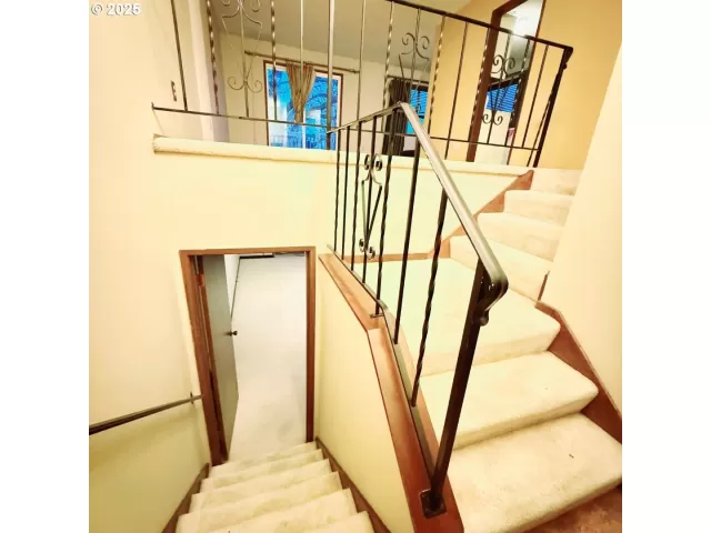 MLS: 576622080 Condo For Sale