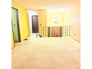 Photo #2: 576622080 Listing