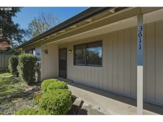 Photo #3: 576646780 Listing 