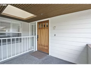 Photo #3: 576791859 Listing 