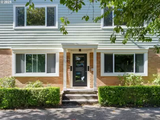 Browse active condo listings in HOLLADAY COURT