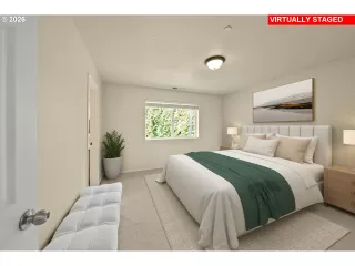 Photo #2: 577532763 Listing